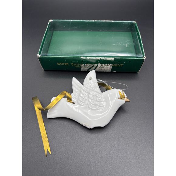 Beautiful Bone China White Dove Ornament With Solid Brass Detail - Picture 9 of 9